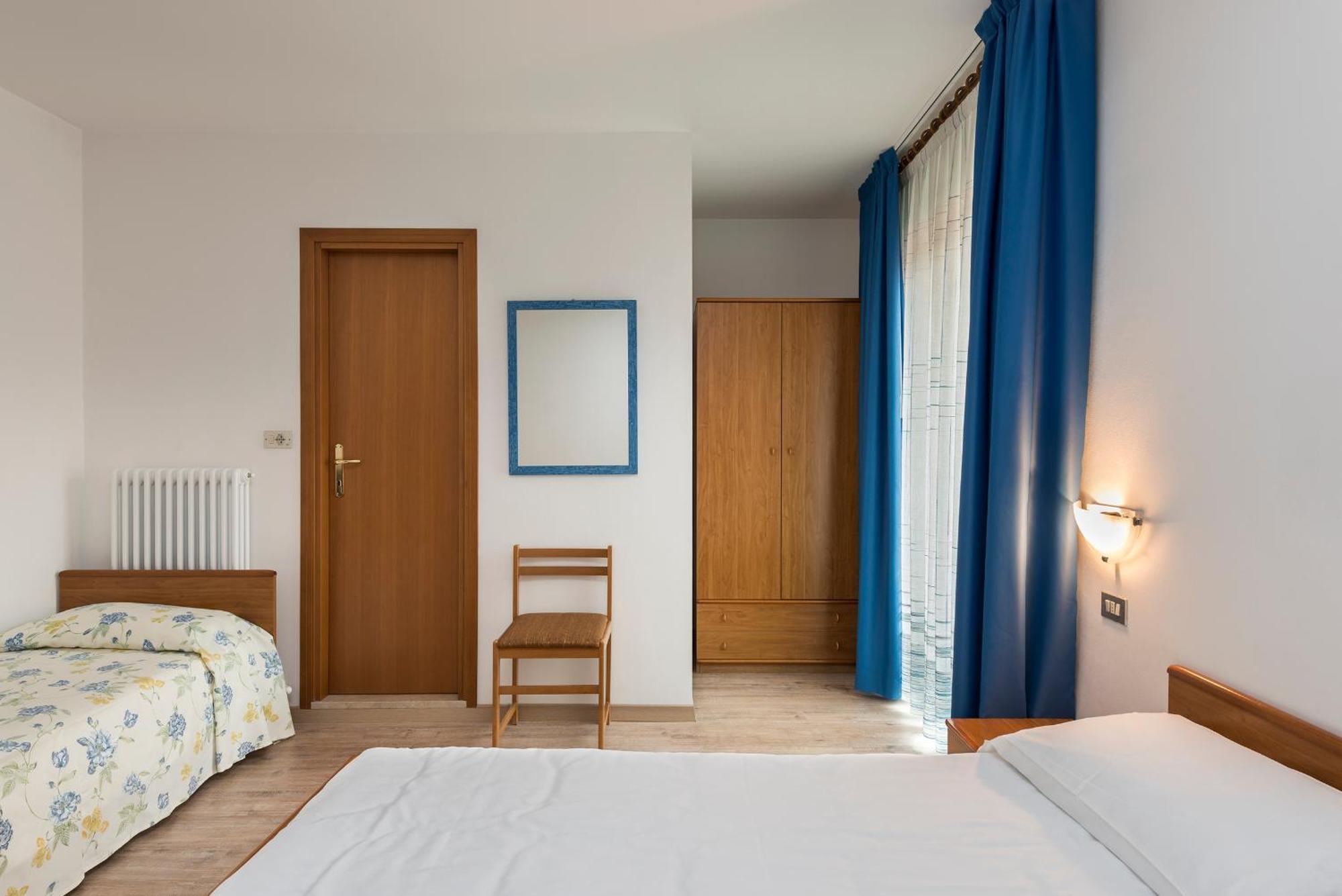 Hotel Villa Al Vento Torbole Sul Garda ห้อง รูปภาพ
