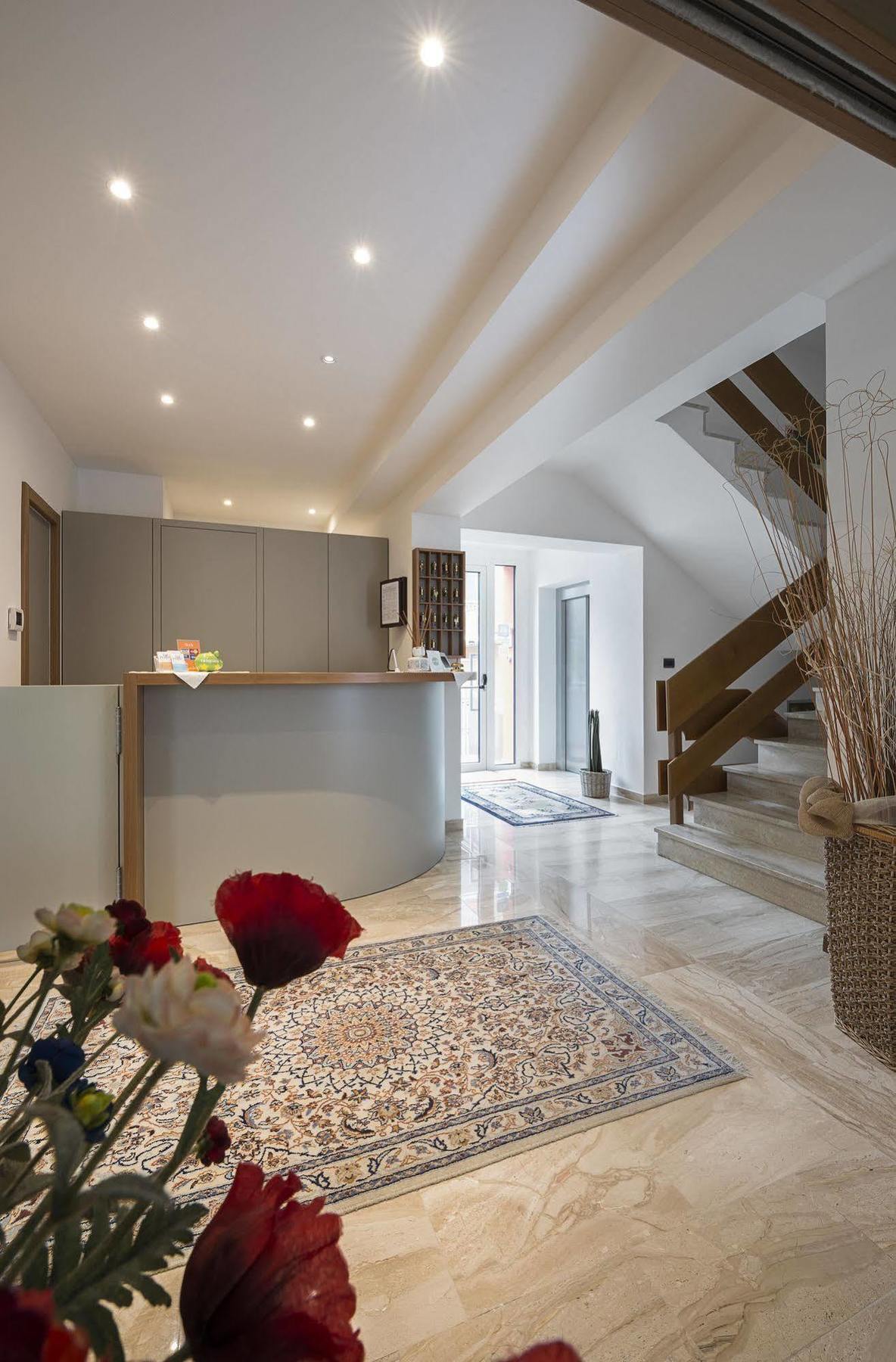 Hotel Villa Al Vento Torbole Sul Garda ภายนอก รูปภาพ